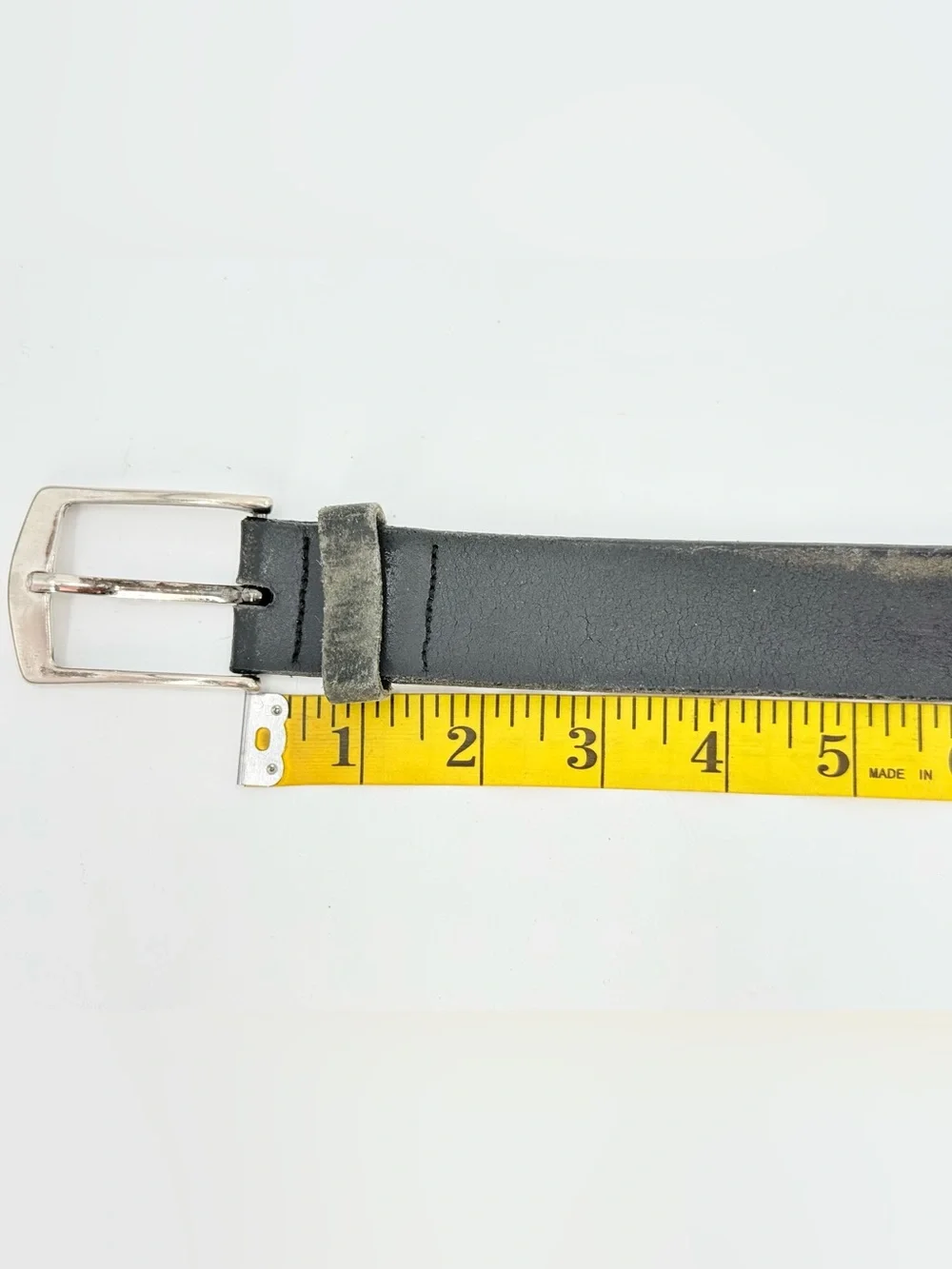 Vintage Men’s Black Leather Belt Made in Italy Casual 90s Y2K 40